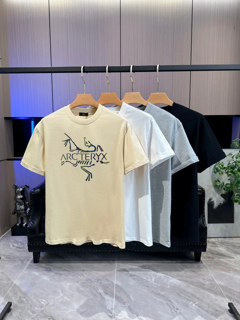 ARC`TERYX 2026 Classic T ， Breathable ， ， ！ Same Style ：White Black Gray Size：S M L XL